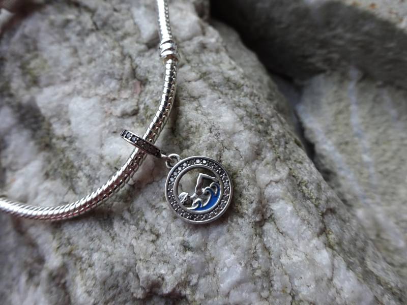 Armband - Schwimm-Sport Anhänger Und Kompatibel Mit Den Meisten Schmuckmarken/ Schwimmen/Schwimmsport Geschenkideen von UniqueArtByFelicia