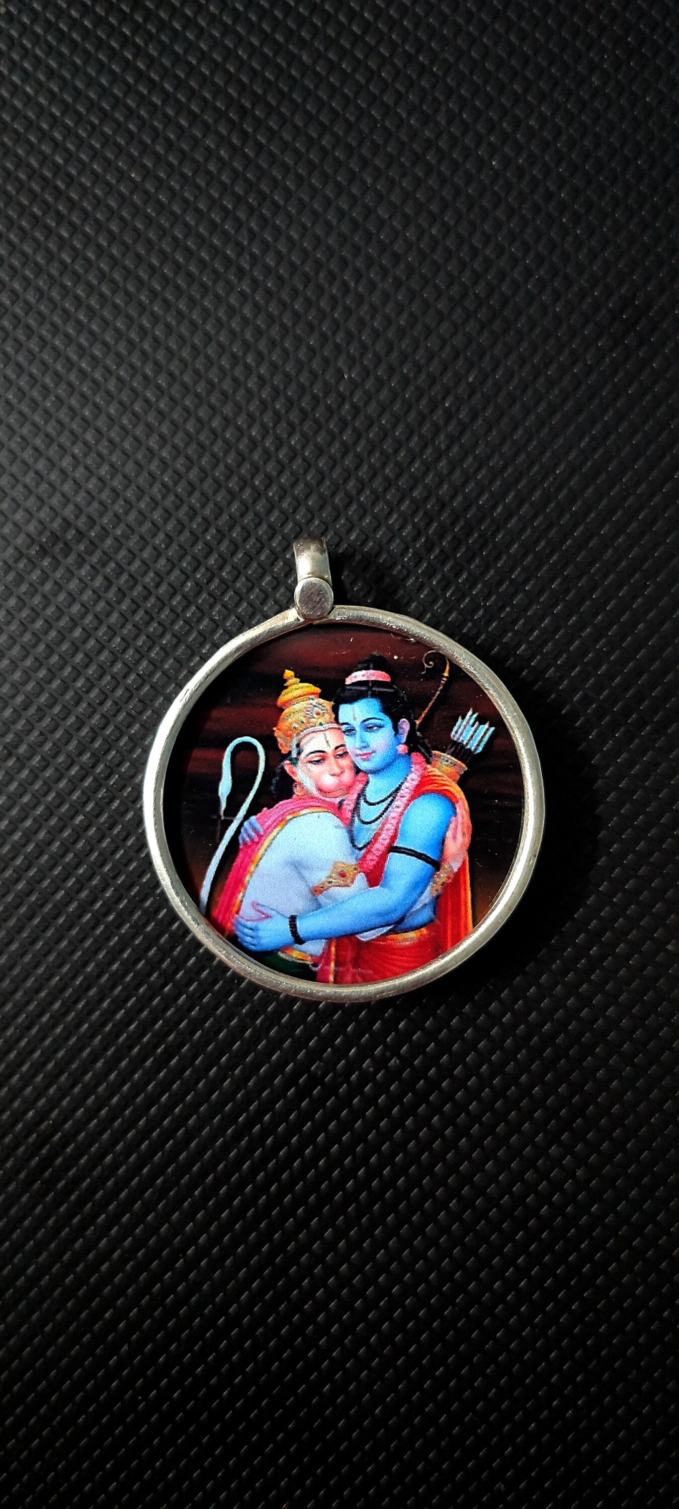 Handgemachter 92.5 Sterling Silber Glas Umrahmter Bhagat Hanuman Und Shree Ram Ji, Lord Religiöser Fotodruck Anhänger von UniqueArtJewellery