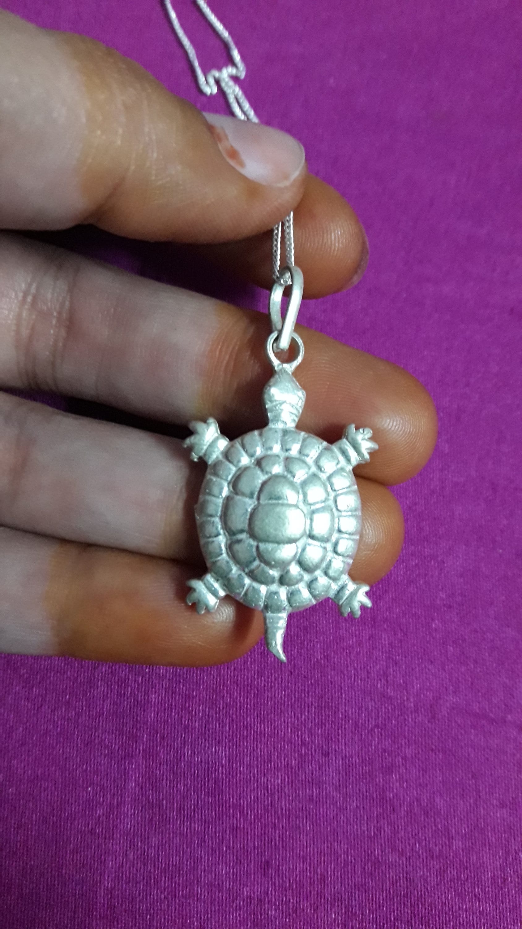 Handmade Sterling Silber Schildkröte Halskette Unisex Charm Anhänger Mit 18-Zoll-Kette von UniqueArtJewellery