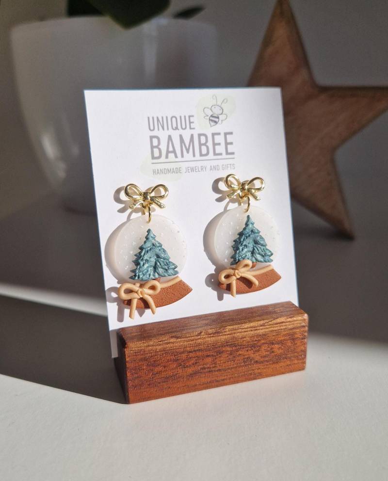 Weihnachtliche Ohrringe Aus Polymer Clay; Ohrstecker Edelstahl Weihnachtliche Ohrringe Aus Polymer Clay; Ohrstecker Edelstahl von UniqueBambee