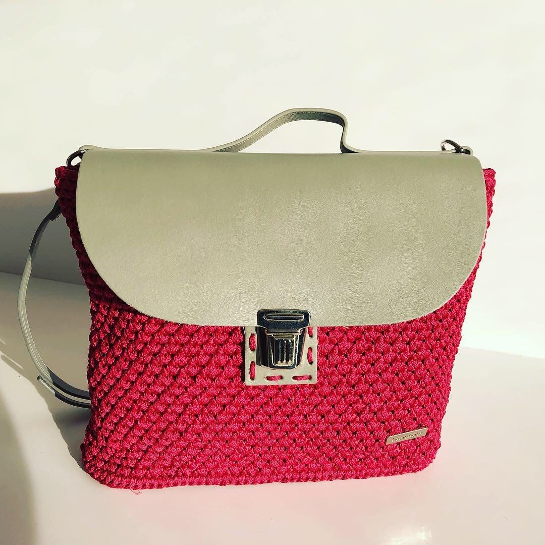 Einzigartige Häkeln Und Kunstleder Handtasche Mit Komplizierten Details Stoff-Futter Einzigartige Häkeln Und Kunstleder Handtasche Mit Komplizierten Details Stoff-Futter von UniqueByEkaterina