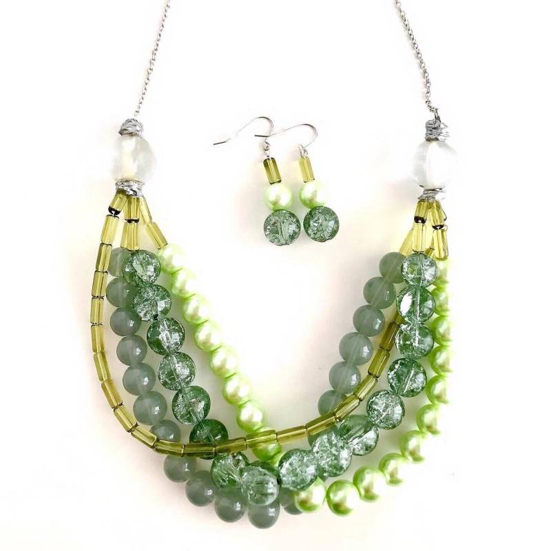 Grüne Mint Wald Perlen Schmuck Set Grüne Mint Wald Perlen Schmuck Set von UniqueCreationsBB