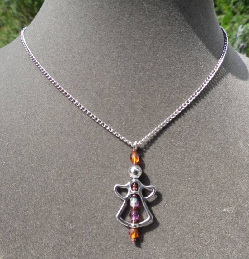 Einzigartige Engel Anhänger Halskette Einzigartige Engel Anhänger Halskette von UniqueDesignsAustin