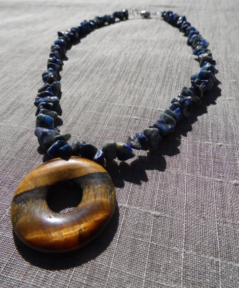 Einzigartige Lapislazuli Und Tiger Eye Beaded Halskette Einzigartige Lapislazuli Und Tiger Eye Beaded Halskette von UniqueDesignsAustin