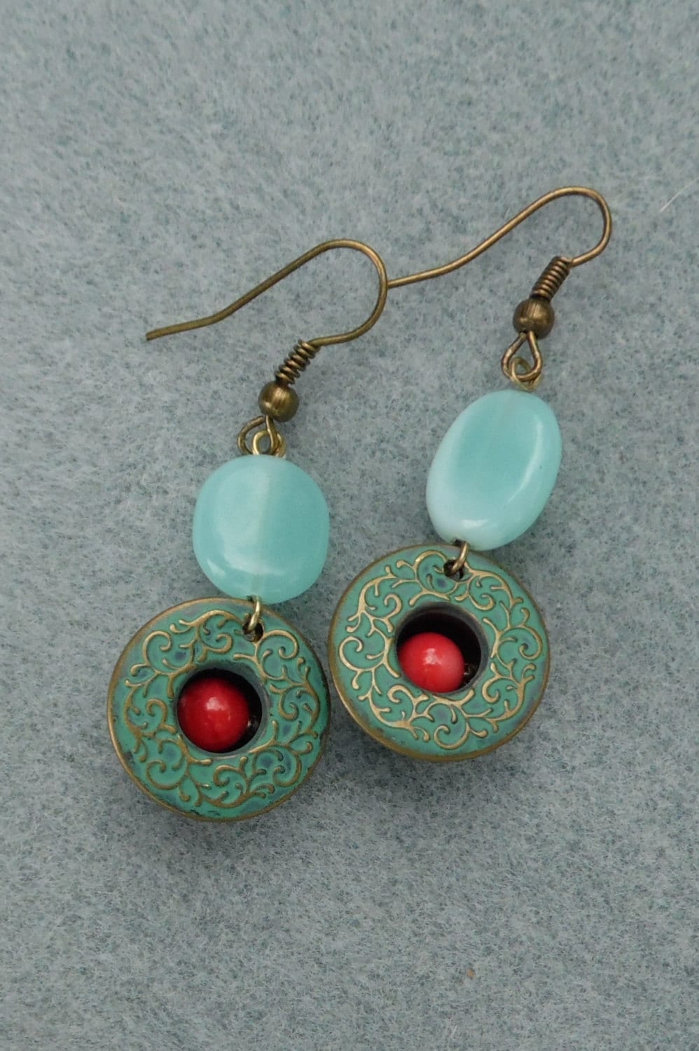 Metallknopf Dangle Ohrring Metallknopf Dangle Ohrring von UniqueDesignsAustin