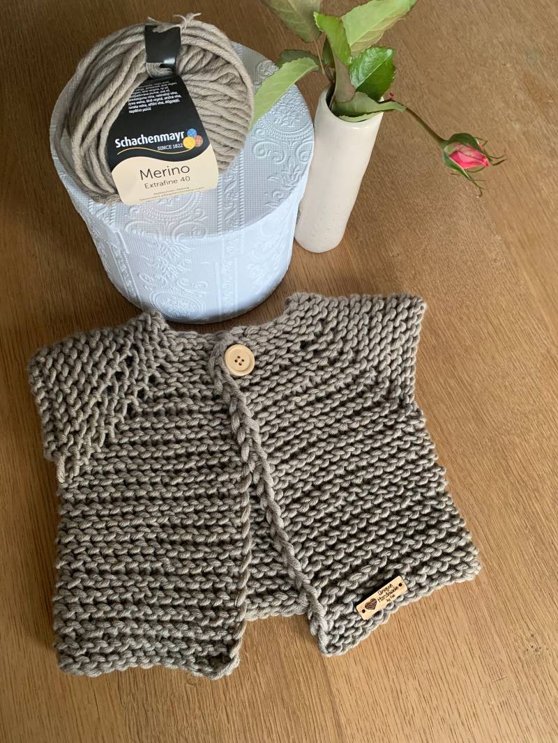 Babyweste Merinowolle Handgestrickt von UniqueHandmadebyFeli