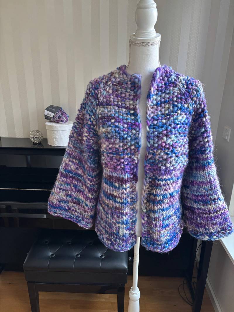 Damen Wolle Strickjacke Handgestrickt von UniqueHandmadebyFeli