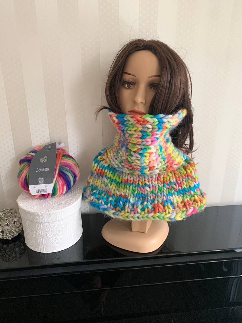 Halswärmer Aus Wolle Handgestrickt von UniqueHandmadebyFeli