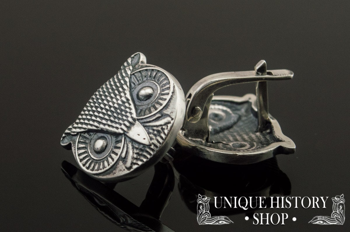 Eule Ohrstecker - Silber Vogel Für Enthusiasten Und Eulen Liebhaber Handgefertigter Wildtier-Inspirierter Tierschmuck Eule Ohrstecker - Silber Vogel Für Enthusiasten Und Eulen Liebhaber Handgefertigter Wildtier-Inspirierter Tierschmuck von UniqueHistoryShop