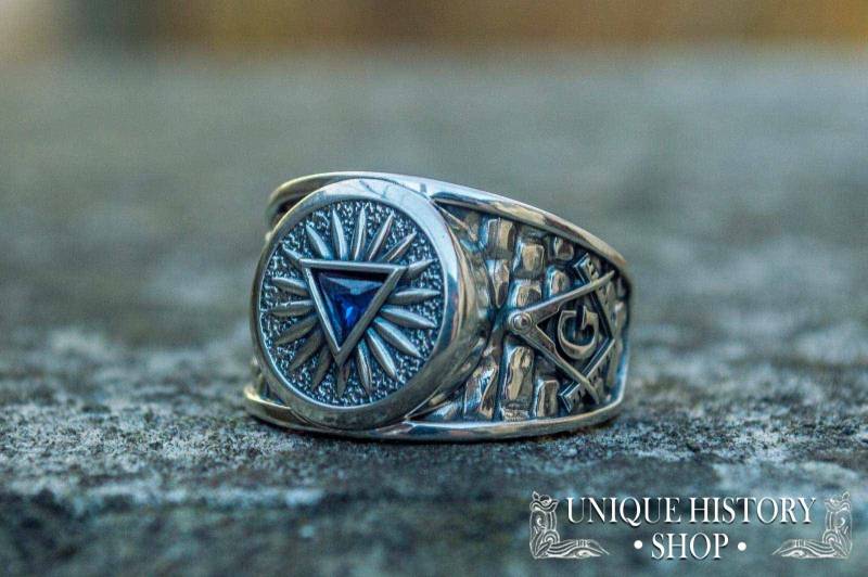 Master Mason Ring, Freimaurer Schmuck Mit Blautopas & Pyramide Symbol, Silber Ring - 925K Band Für Männer, Anwälte Geschenk Idee von UniqueHistoryShop