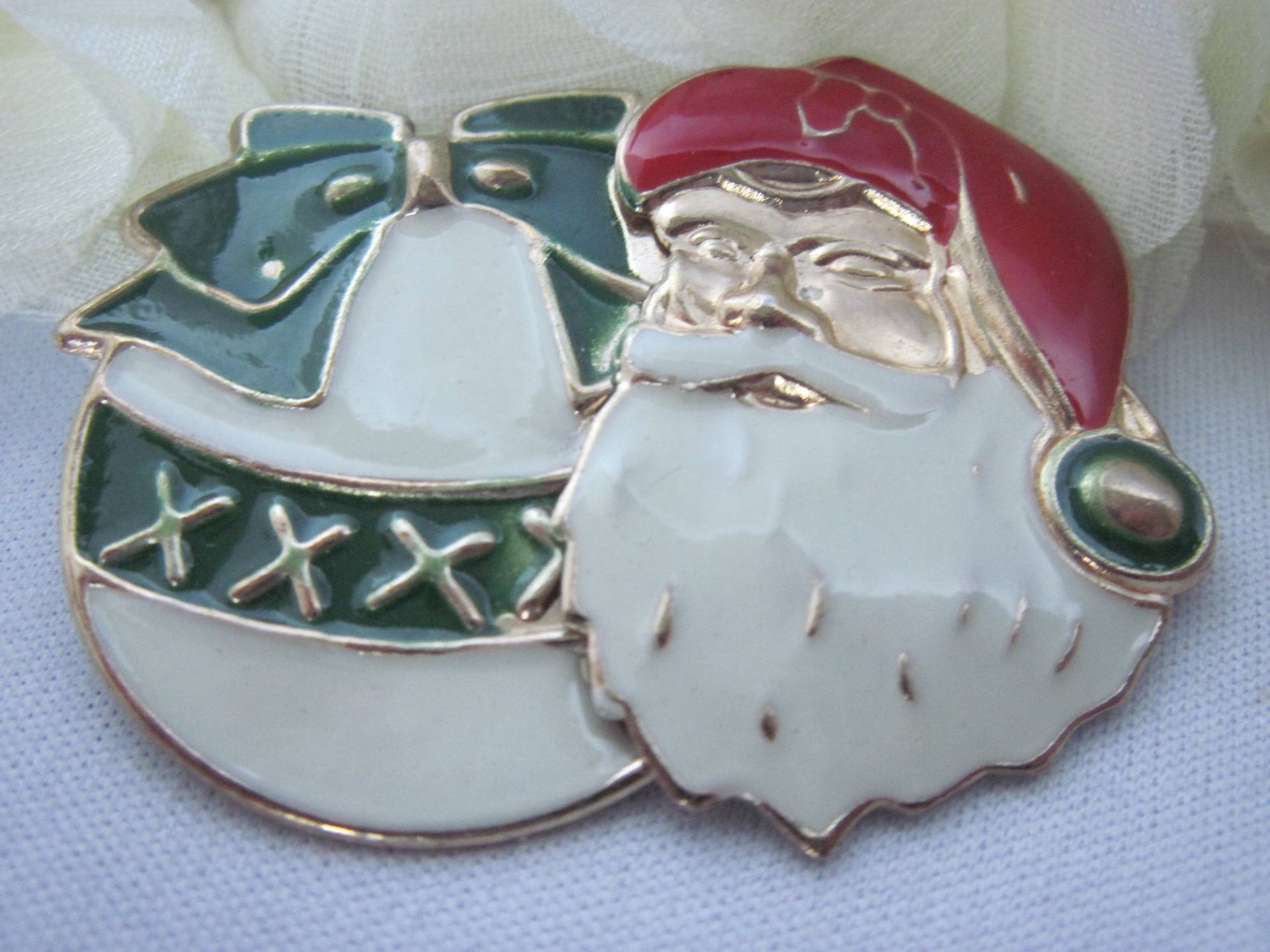 Vintage Emaille Weihnachten Weihnachtsmann Kopf Brosche, Silber Metall Saint Nicholas Gesicht Urlaub Saisonale Brosche Sammlerstücke Modeschmuck von UniqueJewelryFinds1