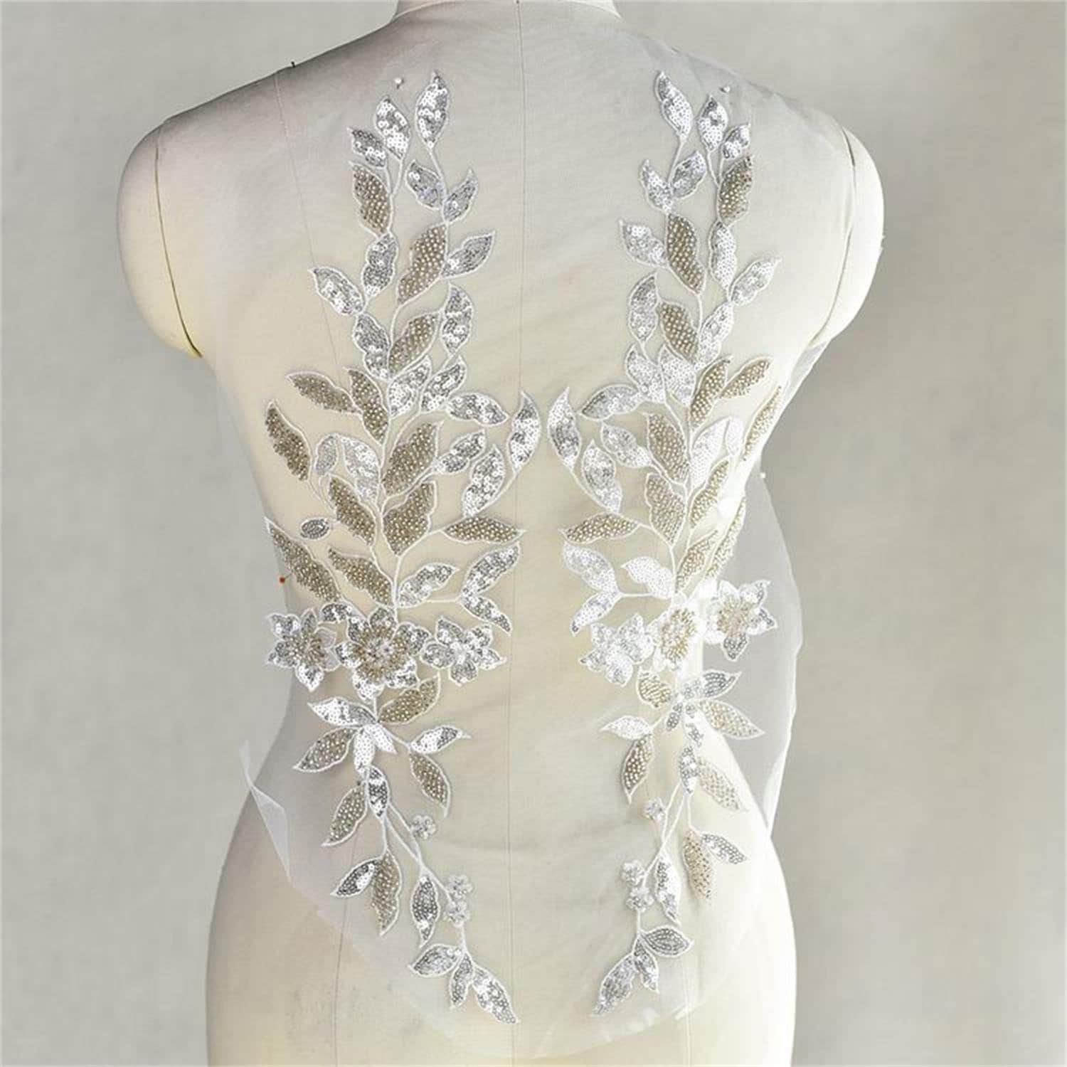 Luxus Perlen Vintage Gold Pailletten Spitzen Applikation, Applikation Lyric Dance Ballroom Kleid Brautkleid Accessoires von UniqueLaceShop