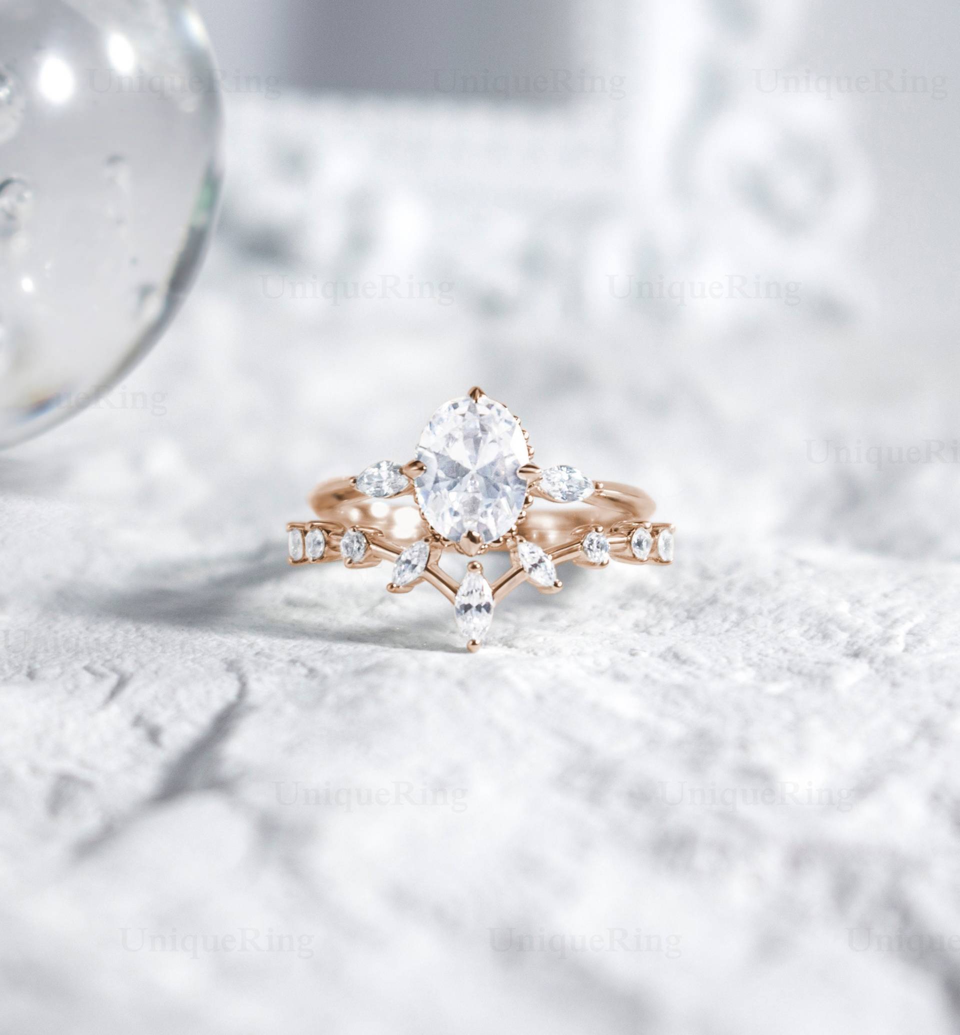 Vintage Moissanite Verlobungsring, Oval Form Zentrum Brautring Set, Einzigartige Hochzeit Band Versprechen Ring, Marquise Diamant Ehering von UniqueRingStudio