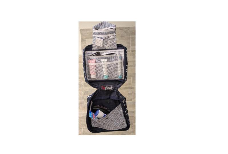 Maritime Hänge-Kulturtasche Handgemacht | Wasserabweisend Unikat Mit Fehlern B-Ware Maritime Hänge-Kulturtasche Handgemacht | Wasserabweisend Unikat Mit Fehlern B-Ware von UniqueStitchesbyAnna