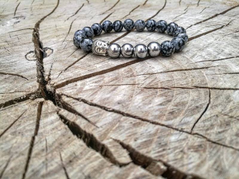 Graues Buddha-Perlenarmband, Herrenarmband, Damenarmband, Zen-Armband, Unisex-Armband, Perlenarmband, Mala-Armband von UniqueWristCandy