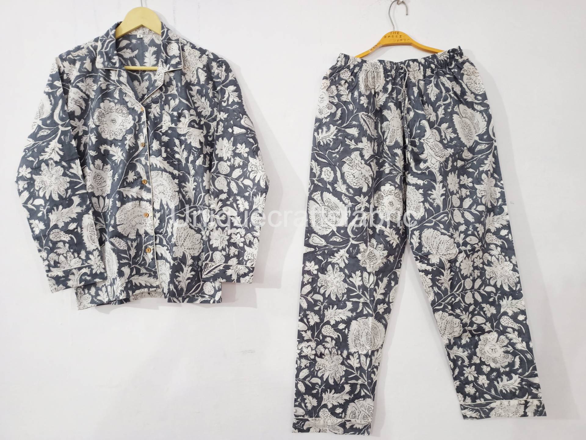 Blumendruck Pyjama Aus Reiner Baumwolle, Brautjungfer Set, Loungewear Nachtwäsche Kleid Für Frauen, Geschenke von Uniquecraftsfabric