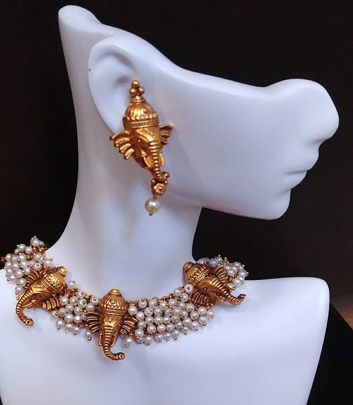 Reduziert - Halskette Reduziert - Halskette von UniquejewelByPadmaja