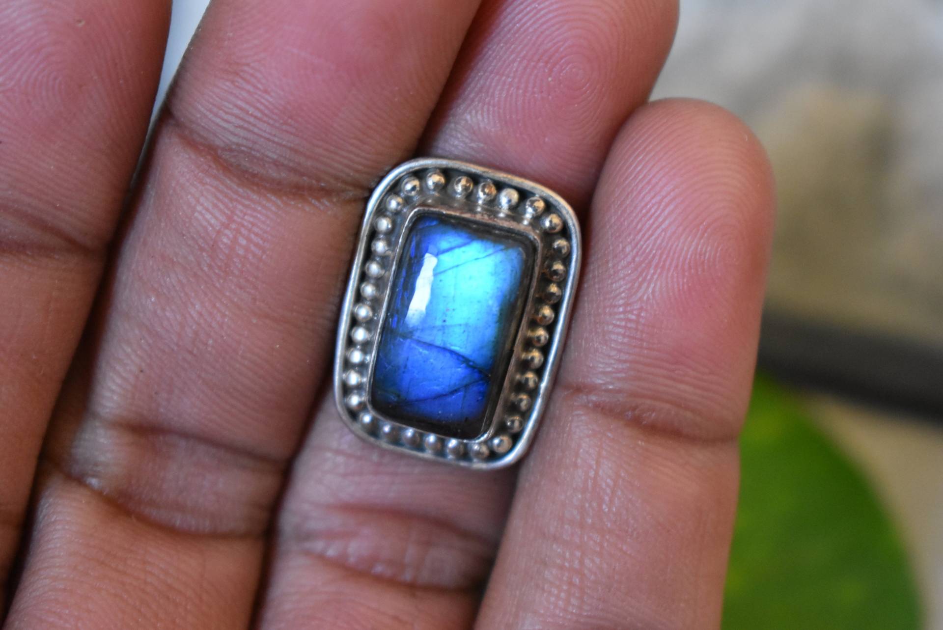 925 Silber Blauer Labradorit-Ring-Blauer Labradorit-Ring-Labradorit-Ring-Handgemachter Ring-Ring Für Frauen-Design-Ring von UniquejewelryIndia