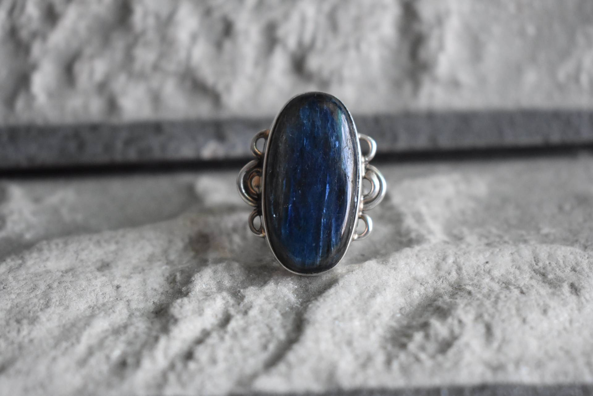 925 Silber Natürlicher Blauer Kyanit Ring-Blauer Ring-Handgemachter Ring-Ring Für Frauen-Designer Ring von UniquejewelryIndia