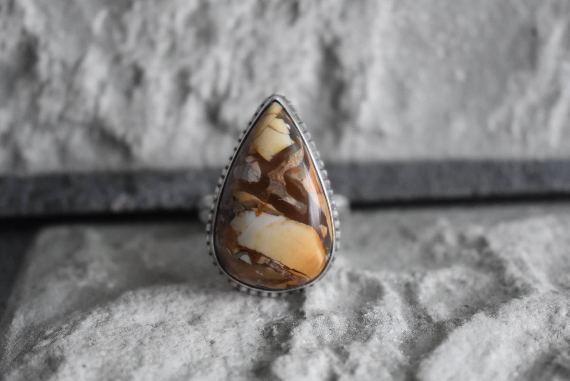 925 Silber Natürlicher Brekzien-Ring - Brekzien-Edelstein-Ring Mookait-Ring Handgefertigter Ring-Ring Für Frauen Design-Ring von UniquejewelryIndia