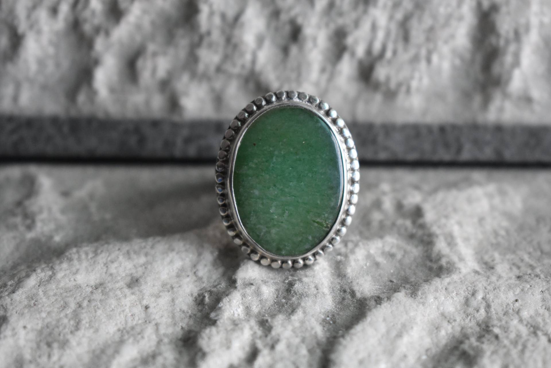 925 Silber Natürlicher Grüner Aventurin-Ring-Aventurin-Ring-Grüner Aventurin-Ring-Ovaler Ring-Design-Ring von UniquejewelryIndia