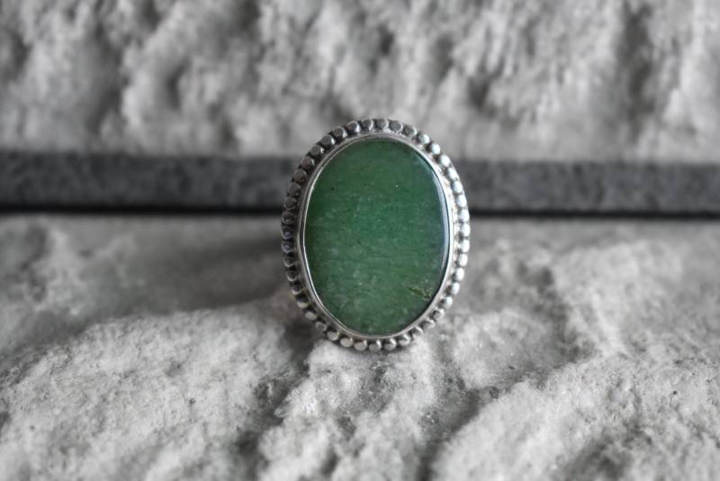 925 Silber Natürlicher Grüner Aventurin-Ring-Aventurin-Ring-Grüner Aventurin-Ring-Ovaler Ring-Design-Ring von UniquejewelryIndia
