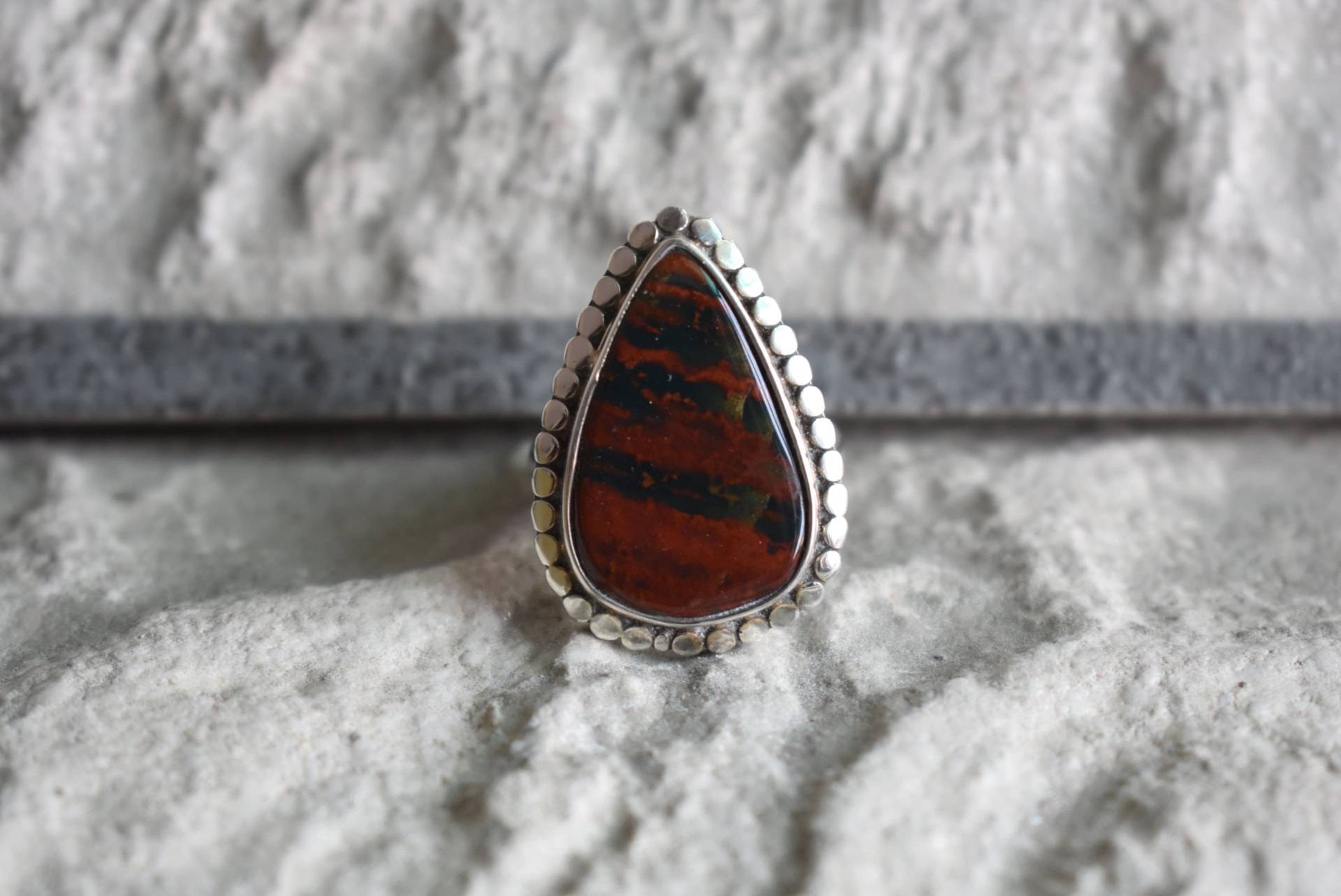 925 Silber Natürlicher Roter Blutstein Ring-Roter Ring-Blutstein Ring-Ring Für Frauen-Blutstein Design Ring von UniquejewelryIndia