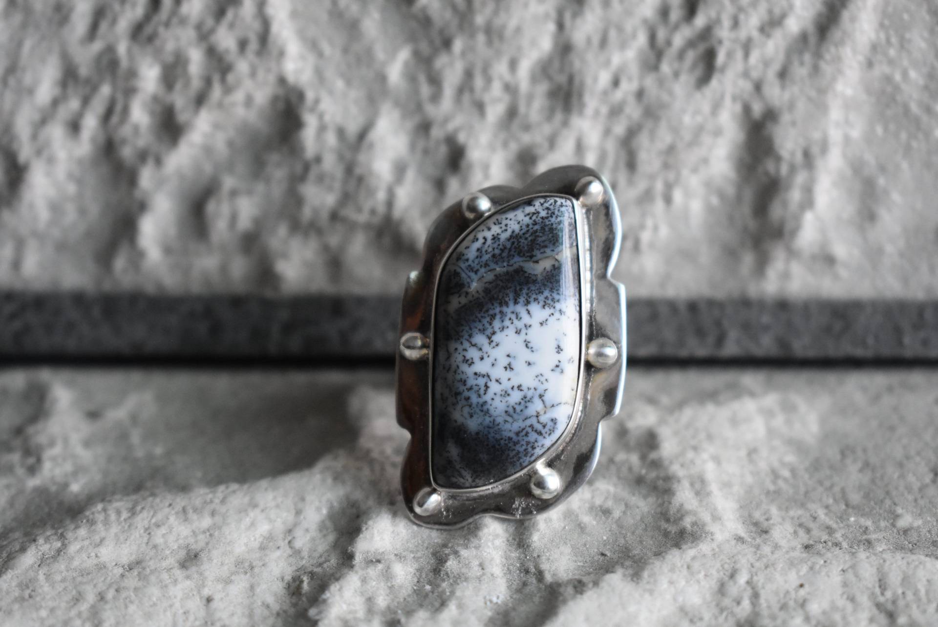 925Er Silber Natürlich-Weißer Dendritenachat-Ring-Natürlicher Dendritenachat-Ring-Dendritenring, Handgefertigter Ring-Ring Für Frauen-Designring von UniquejewelryIndia