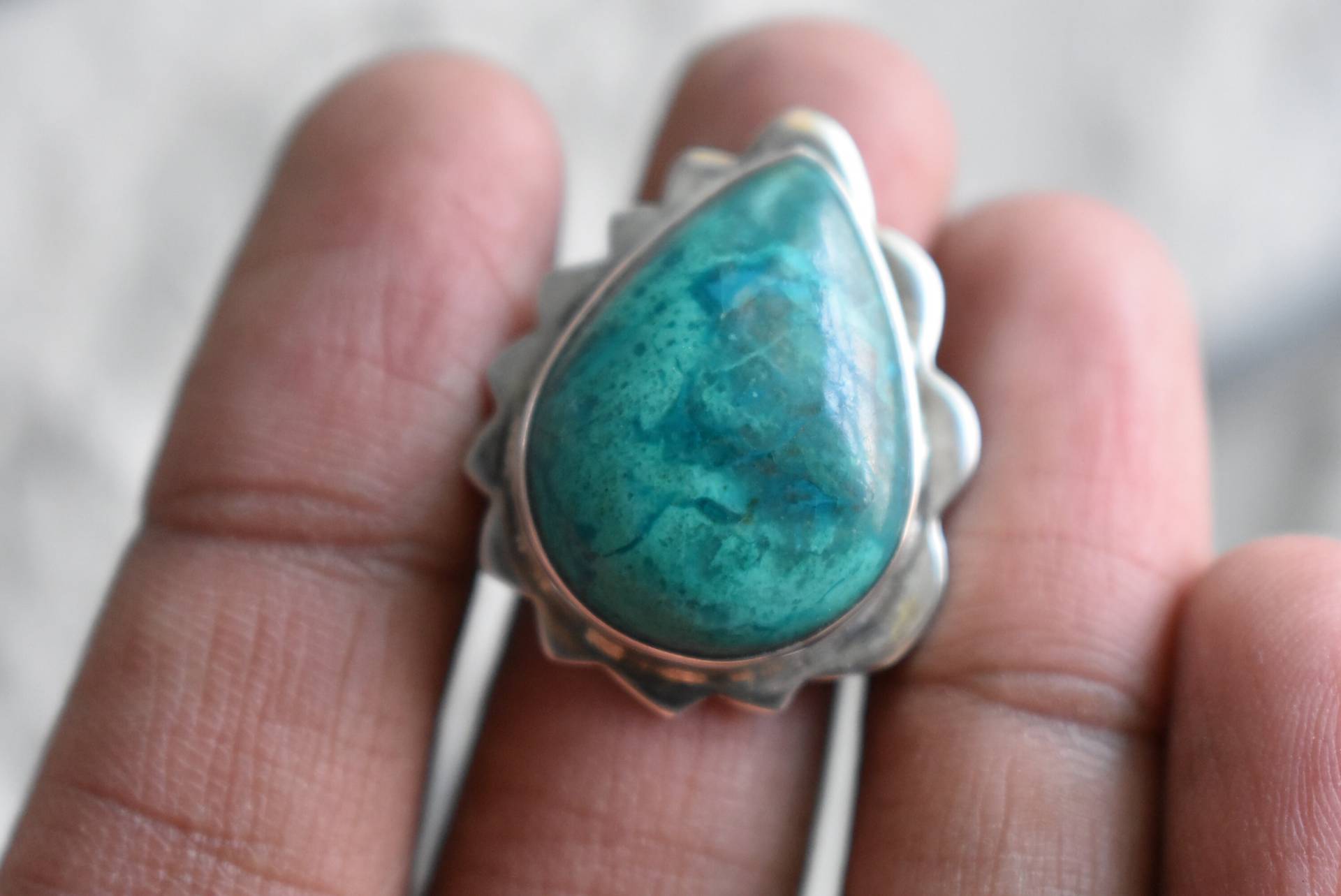 Natürlicher Chrysokoll-Ring, 925Er Silberring, Natürlicher Grüner Tropfenform-Ring von UniquejewelryIndia