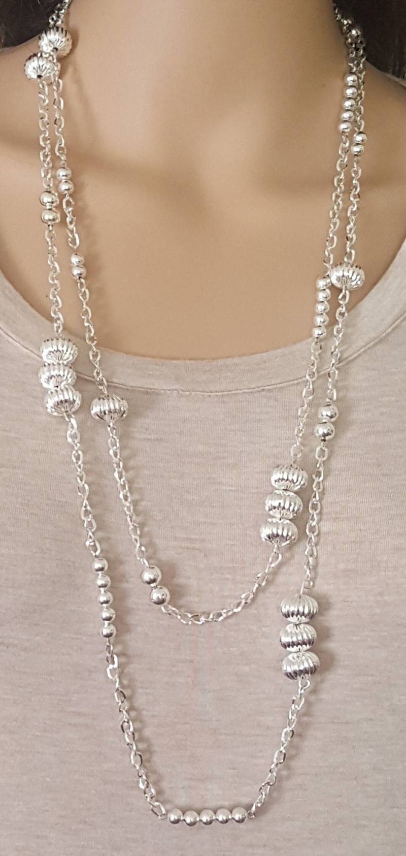 Silber Überzogene Gliederketten-Perlen-Halskette, Handgemachtes Zufälliges Tägliches Accessoire, Tragen Sie, Um Zu Arbeiten, Schichtakzent von UniquelyWiredBeads