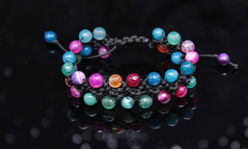 Bunt Edelstein Perlenarmband Makramee Garn Schwarz Breites Stein Armband von Uniquon