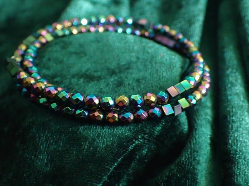 Regenbogen Armband Hämatit Perlen Wickelarmband Für Damen Ein Wundervolles Geschenk Modern Und Cool Mit Metallglanz Sommer Armreif Boho Art von Uniquon