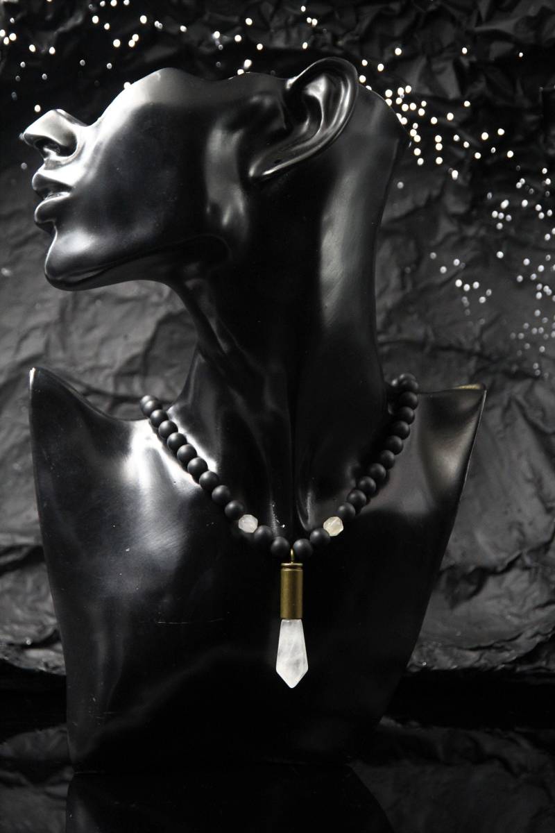 Schwarz Achat Perlen Halskette Für Frauen Mit Weißen Kristall Anhänger Bronze Boho Statement Modern Ostern Geschenk Freundin von Uniquon