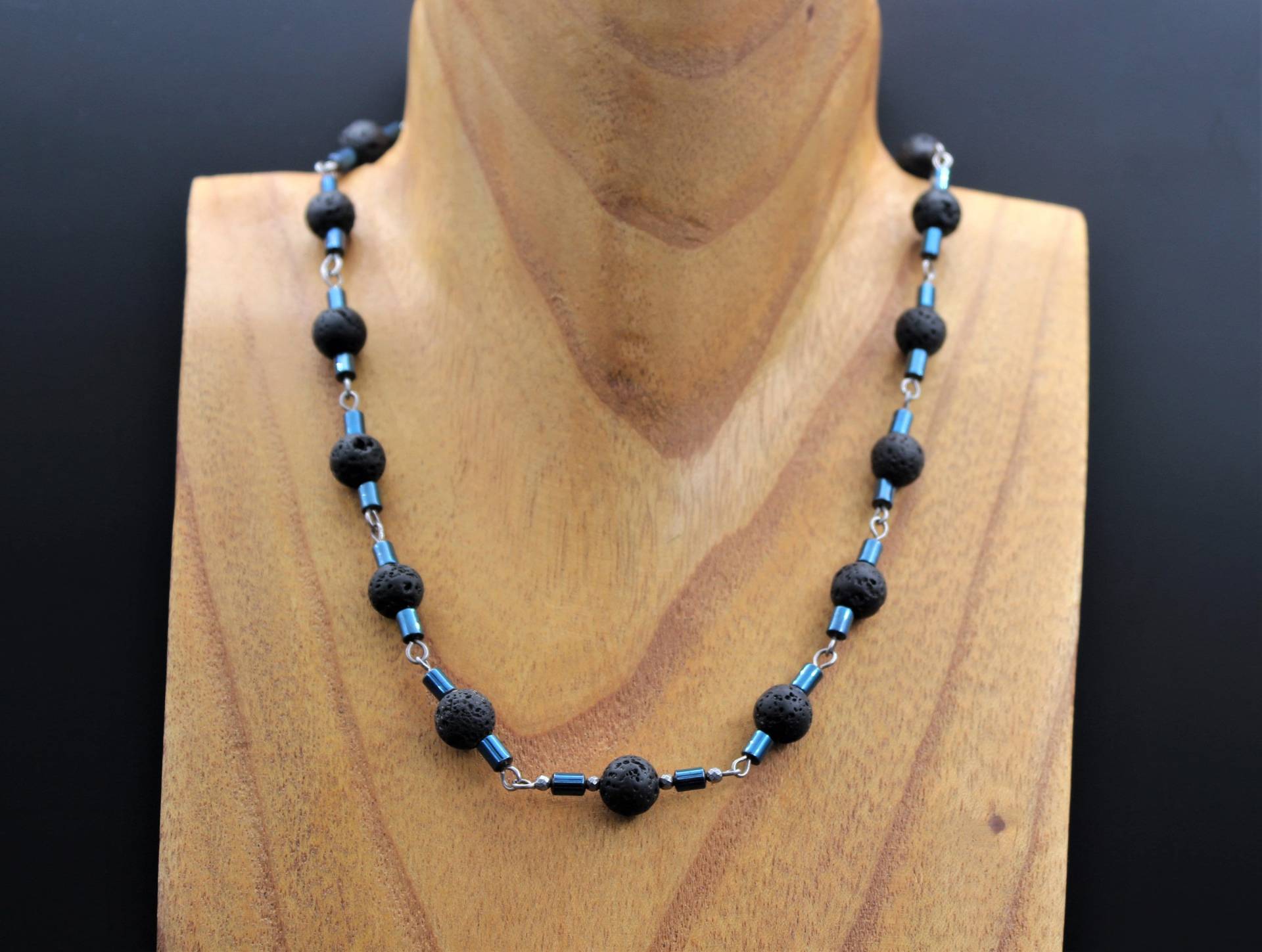 Schwarz Lava Perlenkette Blau Hämatit Edelstahl Rosenkranz Kette Damen Herren Stein Kurz Verstellbare Natur Surfer von Uniquon