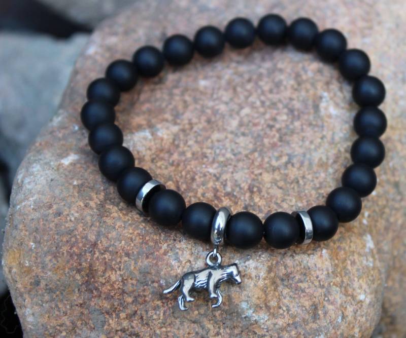Wolf Anhänger Armband Schwarz Perlenarmband Mit Silber Hämatit Stretcharmband Herren Damen Wolf Anhänger Armband Schwarz Perlenarmband Mit Silber Hämatit Stretcharmband Herren Damen von Uniquon