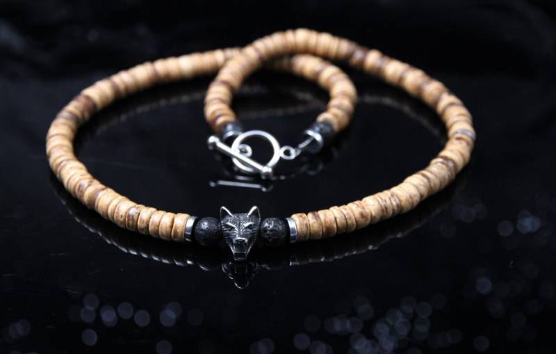 Boho Wolf Kette Herren Damen Lavastein Holz Braun Schwarz Geschenk Für Naturfreunde Geschenkidee Männer Wild Tier von Uniquon