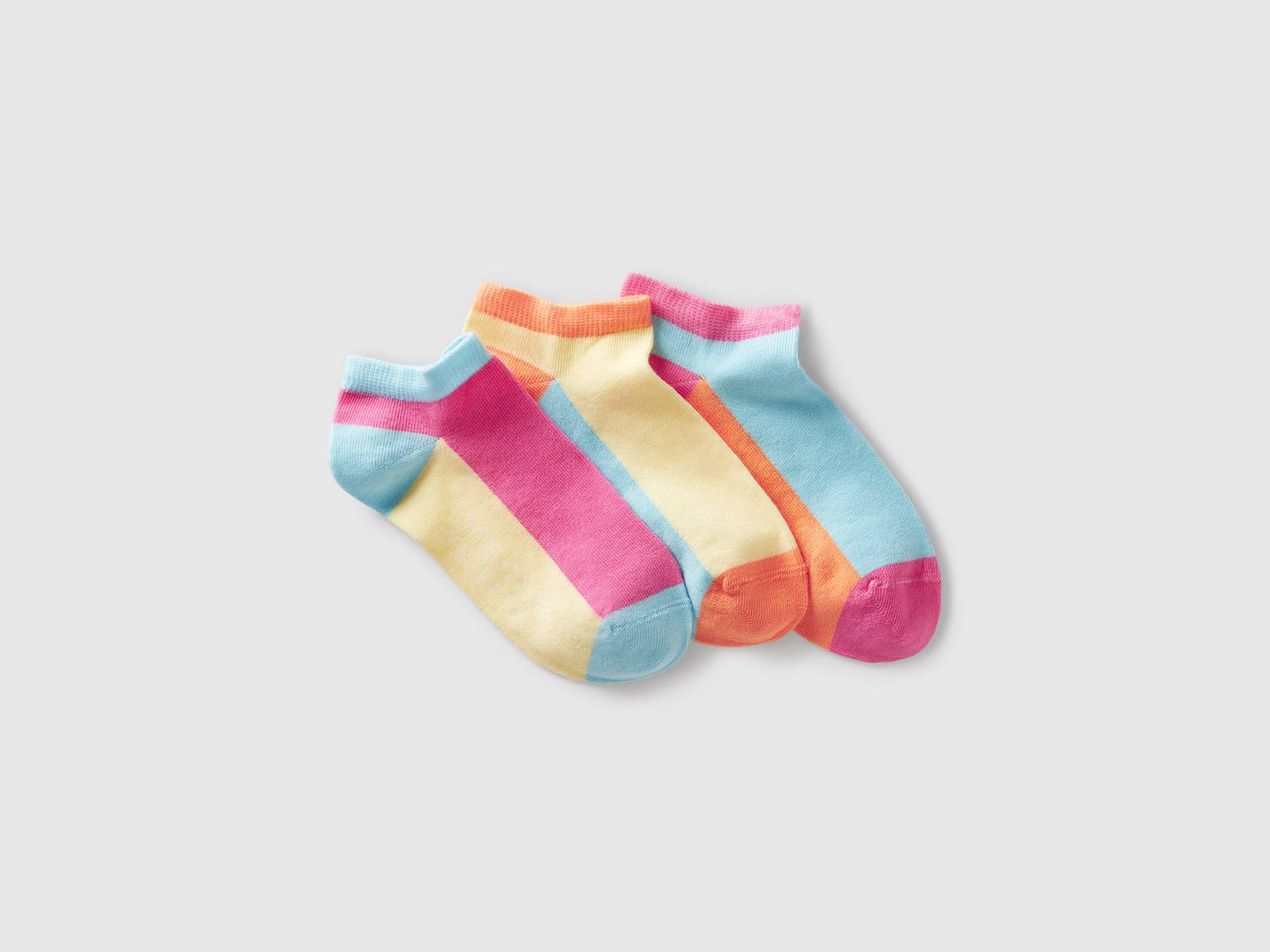 Benetton, Drei Paar Colourblock-socken, size 39-41, Bunt, male Benetton, Drei Paar Colourblock-socken, size 39-41, Bunt, male von United Colors of Benetton
