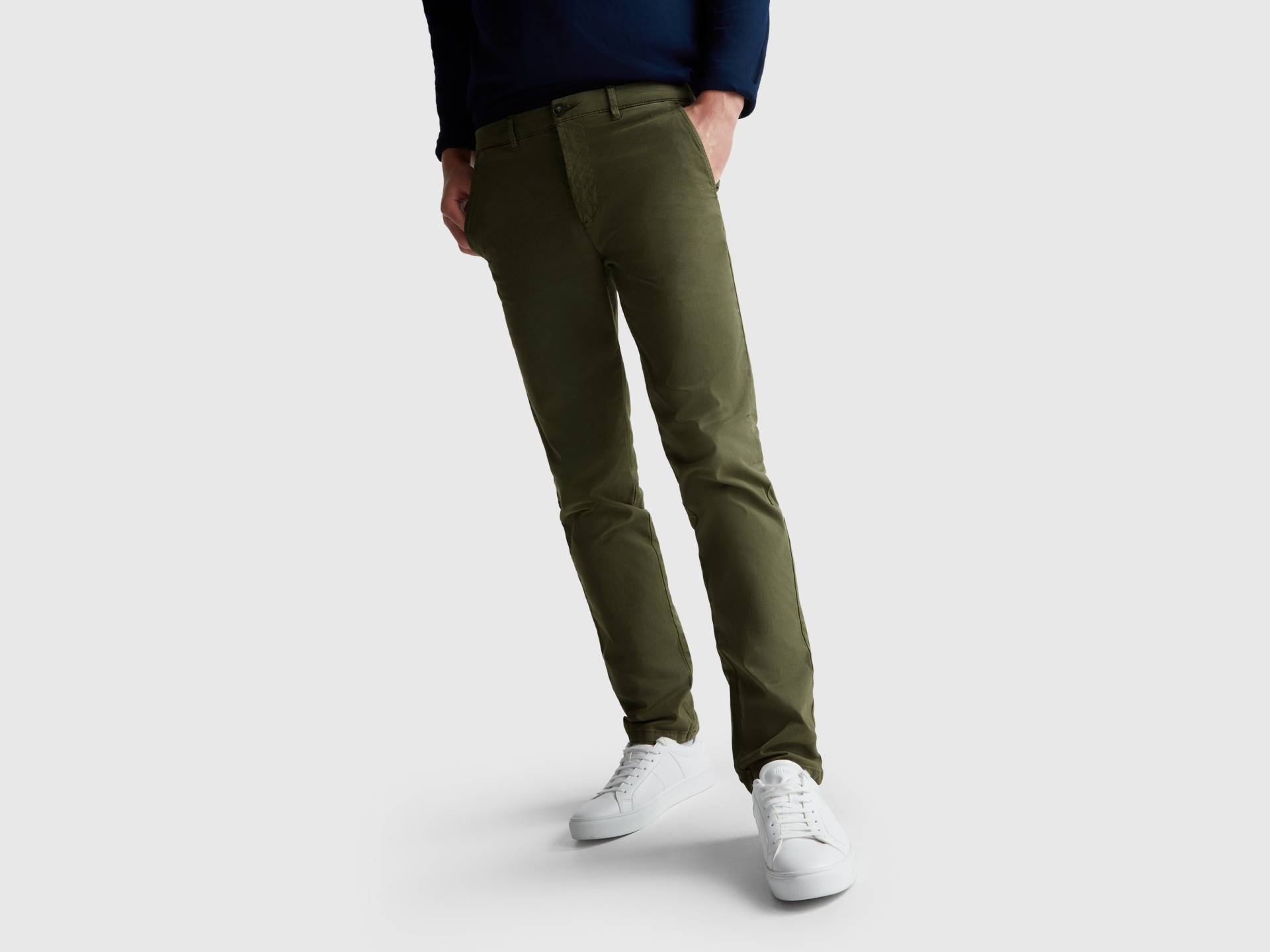 Benetton, Slim Fit Chinos Aus Baumwolle, size 54, Dunkelgrün, male Benetton, Slim Fit Chinos Aus Baumwolle, size 54, Dunkelgrün, male von United Colors of Benetton