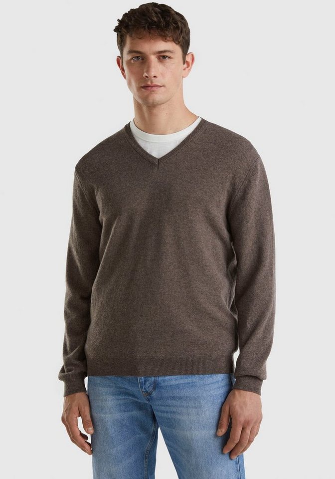 United Colors of Benetton V-Ausschnitt-Pullover im cleanen Look von United Colors of Benetton