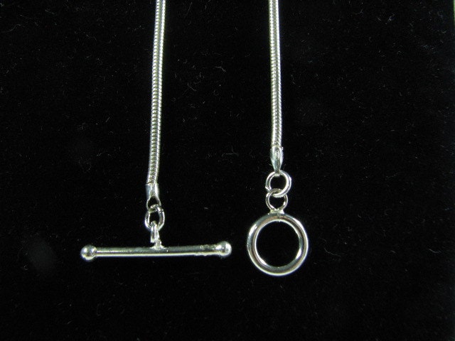 18 Zoll Sterling-Silber 2mm Schlange-Kette Mit Knebel-Verschluss von UniversalAge
