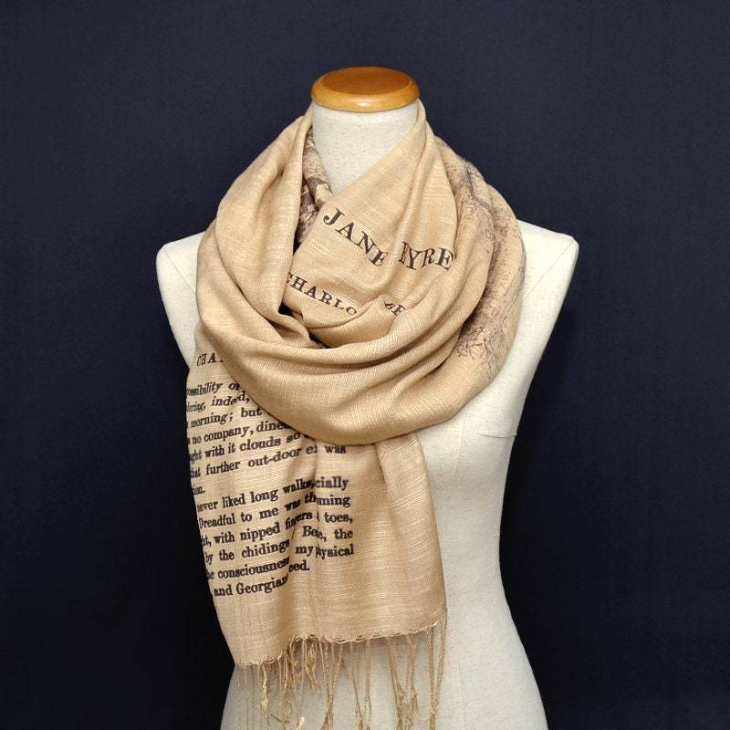 Jane Eyre By Charlotte Brontë Halstuch von UniversalZone