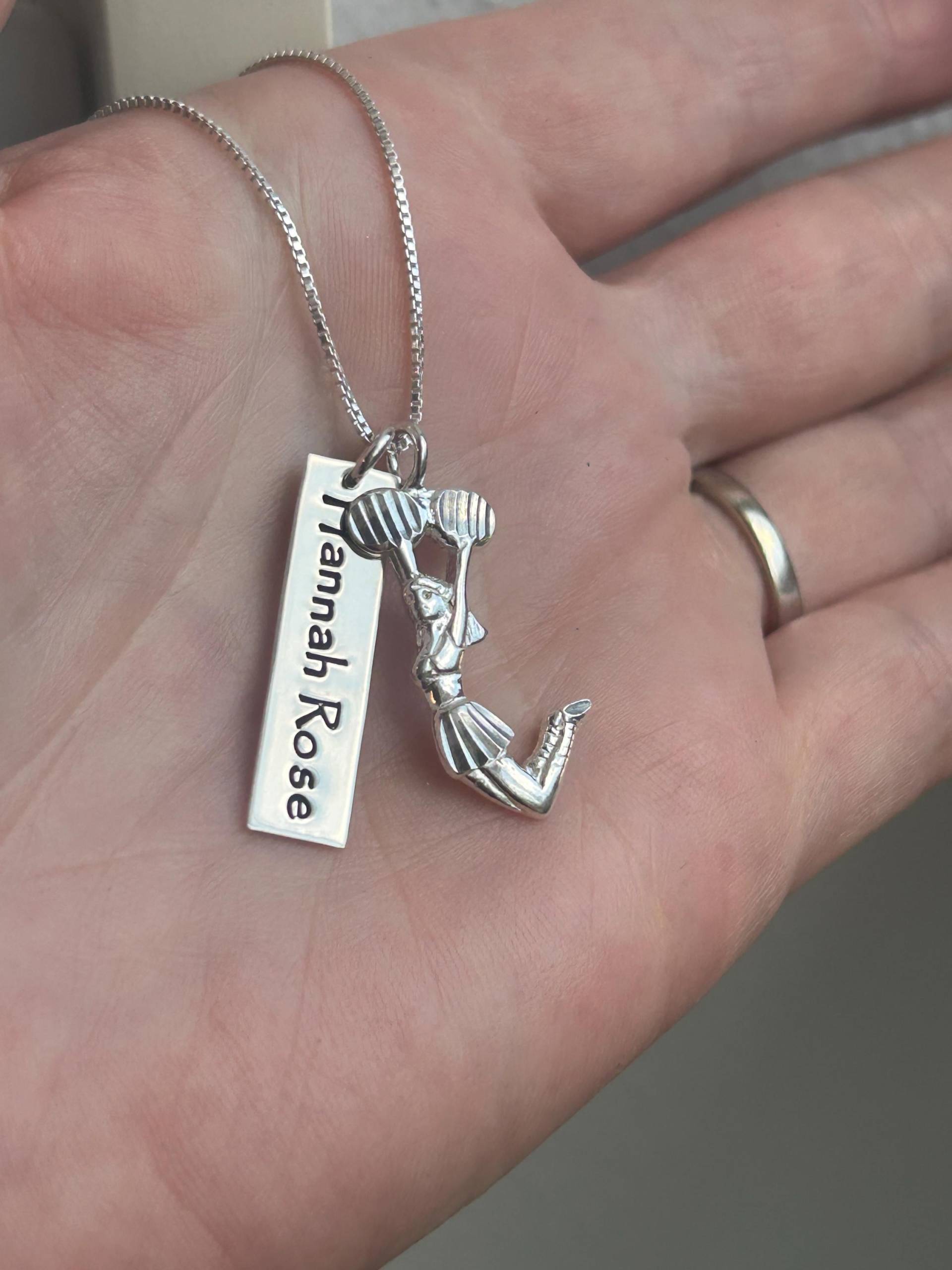 Cheer Silber Halskette, Benutzerdefinierte Cheerleader Coach Mom Sterling Schmuck, Benutzerdefinierter Namen Schmuck von UnmistakablyMine