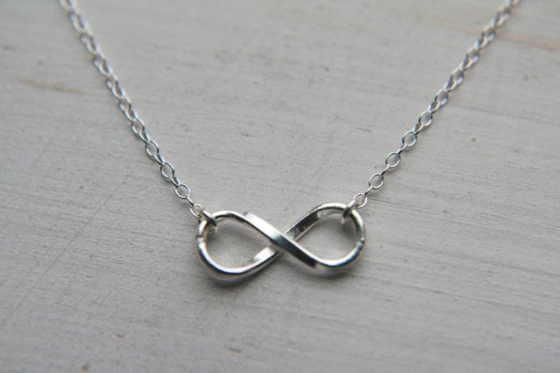 sterling Silber Infinity Halskette, Charm Halskette Oder Armband, Einzigartige Schmuck, Geschenk Für Mutter Frau Freundin von UnmistakablyMine