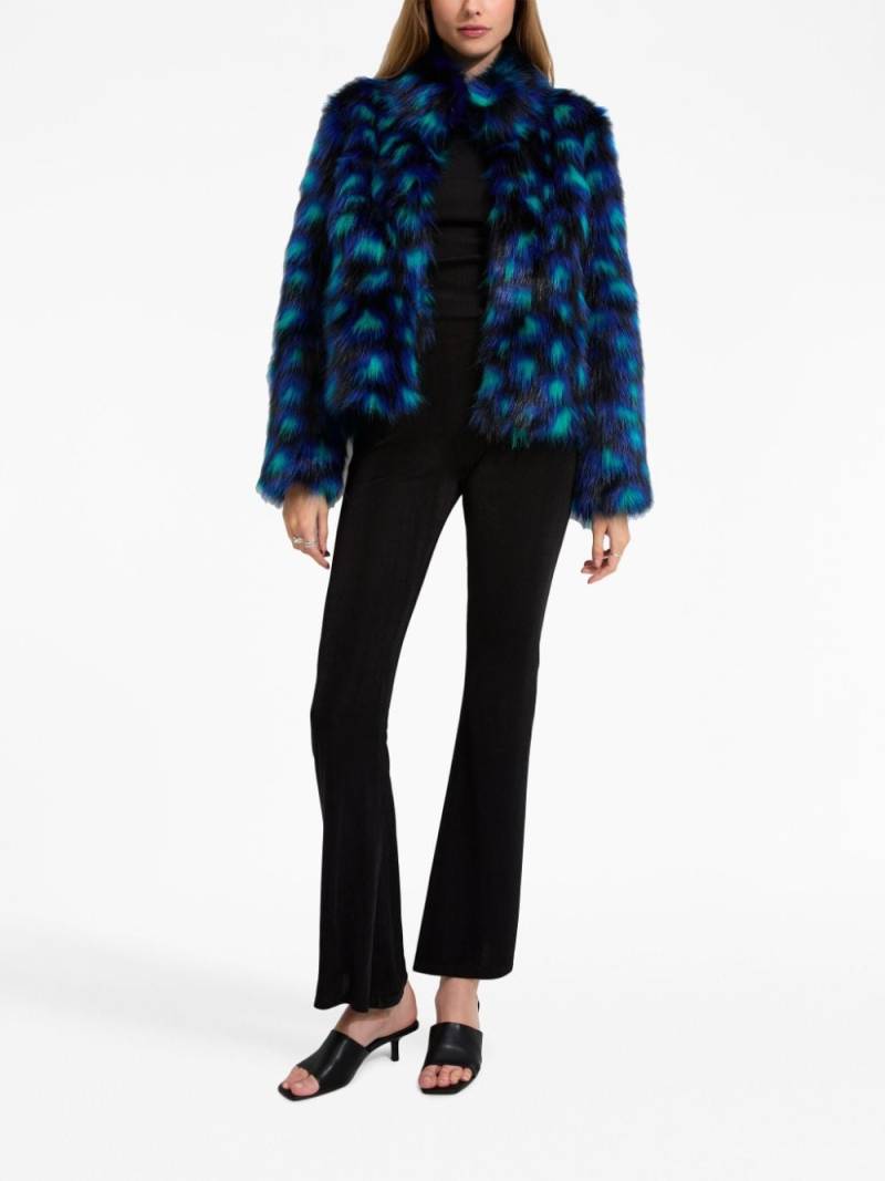 Unreal Fur Jacke aus Faux Fur - Blau von Unreal Fur