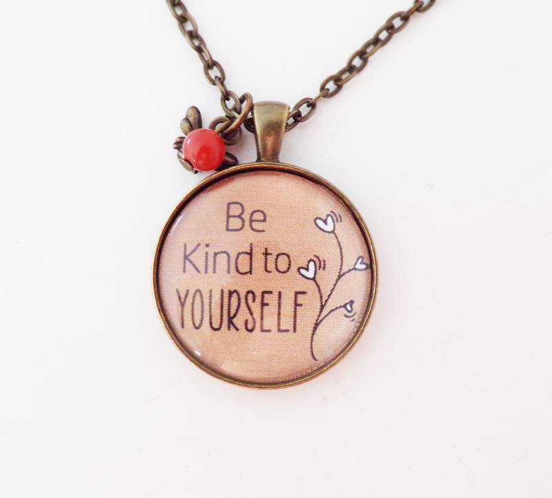 Be Kind To Yourself Anhänger Antik Bronze Bienen-Charme von UpWordsDesigns
