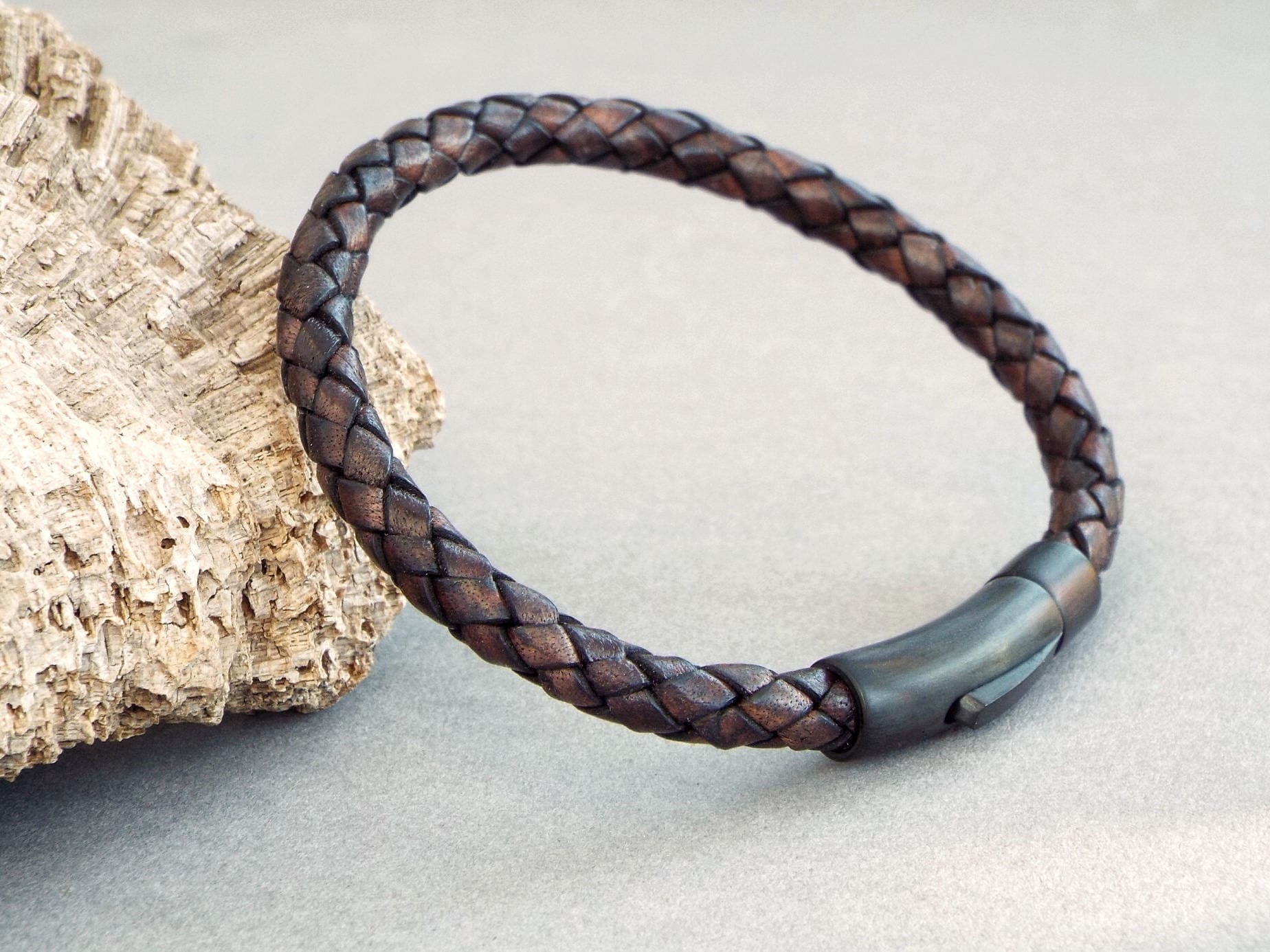Herren Leder Armband, Schwarzes Leder, Jubiläum Geschenk, Freund Schmuck, Schmuck Für Ihn Herren Leder Armband, Schwarzes Leder, Jubiläum Geschenk, Freund Schmuck, Schmuck Für Ihn von Uplicot