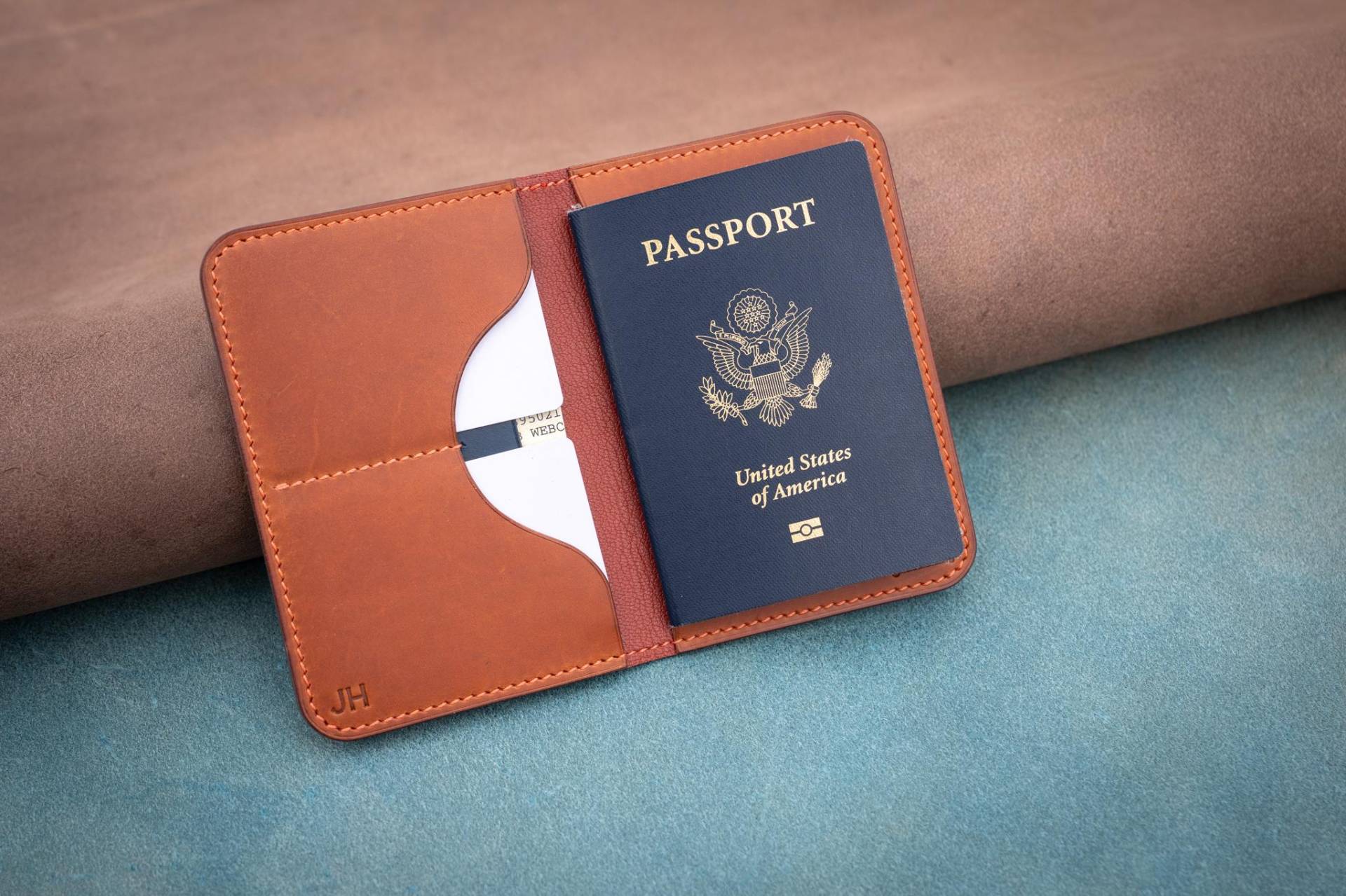 Handgefertigte Leder Passport Brieftasche Schlanke Reise-Kartenhalter von UpstateHandmade