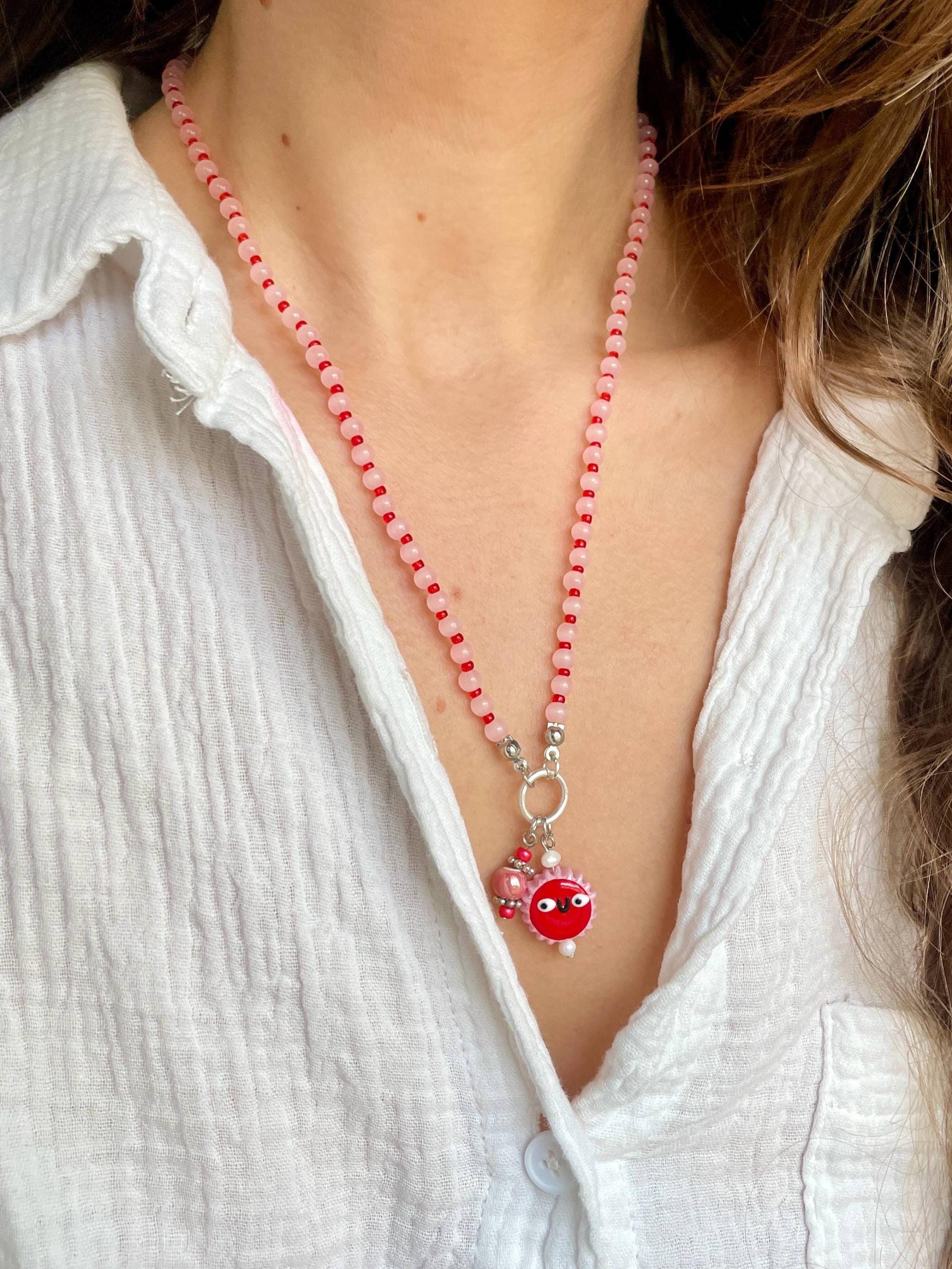 Boho Perlenkette Rosa | Kawaii Charm Halskette Damen, Handgemachter Bunter Girly Schmuck Mit Sonnen Anhänger von UrPearlyGirly