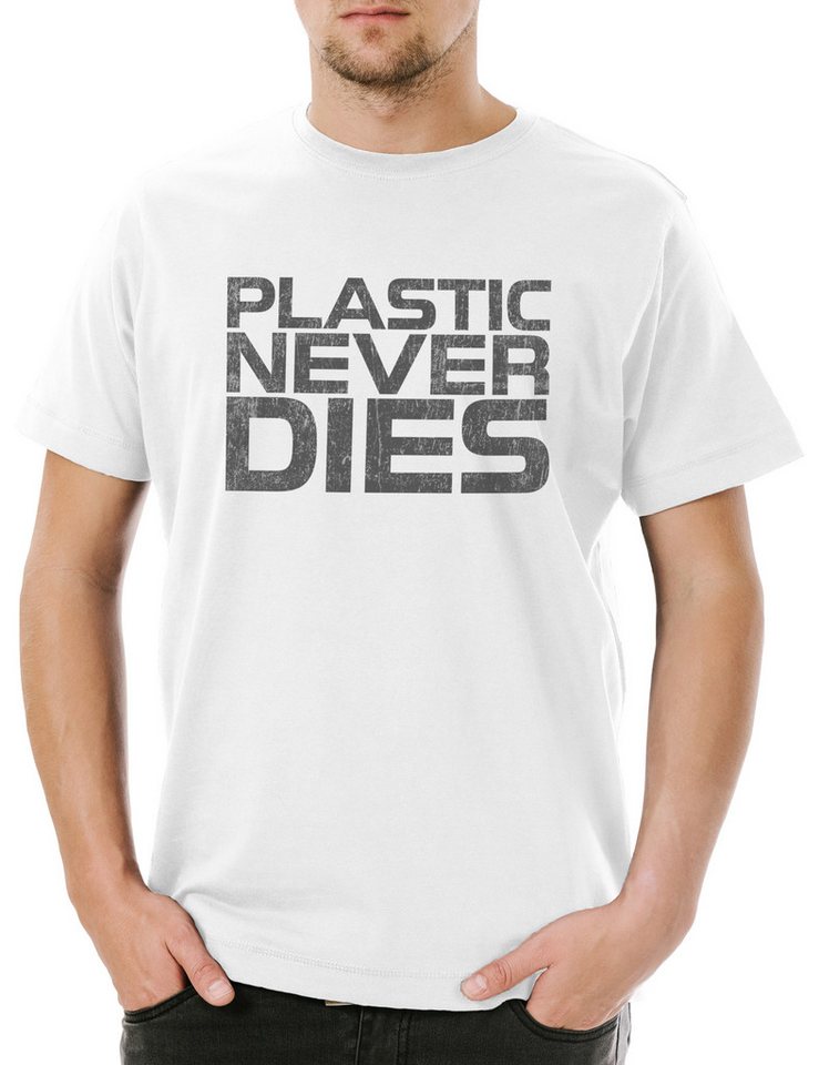 Urban Backwoods Print-Shirt Plastic Never Dies Herren T-Shirt Plastik Müll Chemie Lehrer Öko (1-tlg) Umweltschutz Save The Planet von Urban Backwoods