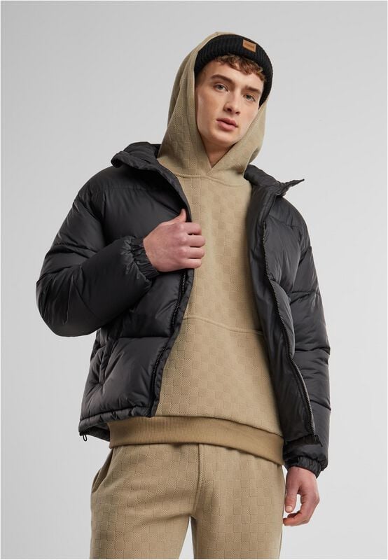 Urban Classics Winterjacke - Basic Puffer Jacket With Hood - M bis L - für Männer - Größe L - schwarz von Urban Classics